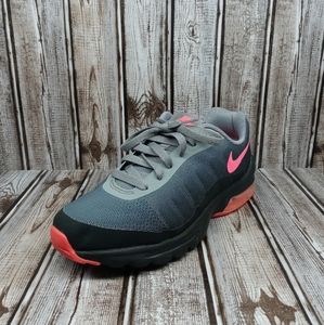 NIKE AIR MAX INVIGOR